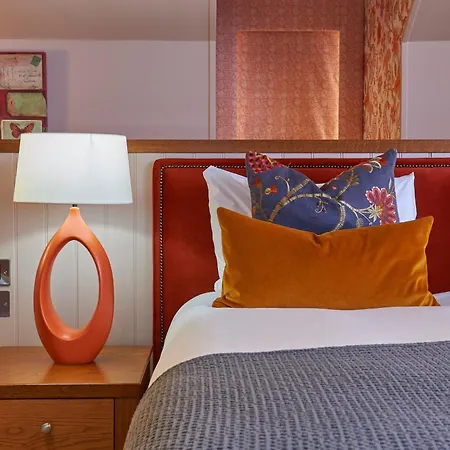 Du Vin&bistro Hotel 4*